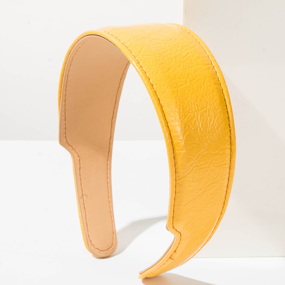 Tiara de Couro Estilo Coreano  - Ring Toss Outdoor avaliação e preço